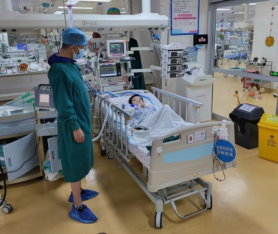 魏县跨省救护车出租公司